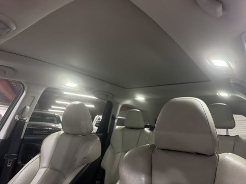 Used 2021 Subaru Ascent Limited w/ Technology Package image 25