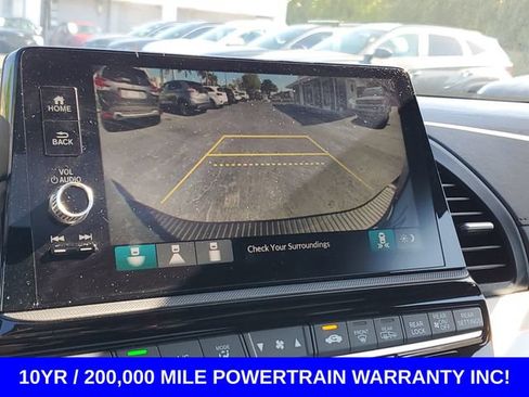 Used 2025 Honda Odyssey Sport-L image 18
