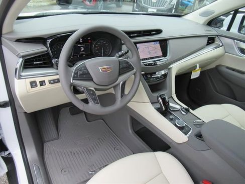 New 2025 Cadillac XT5 Premium Luxury w/ Technology Package image 15