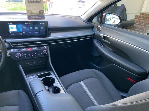 Used 2024 Hyundai Sonata SEL FWD image 15