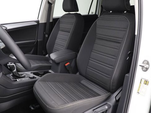 Used 2024 Volkswagen Tiguan S image 14