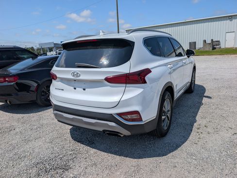Used 2019 Hyundai Santa Fe SEL FWD image 3