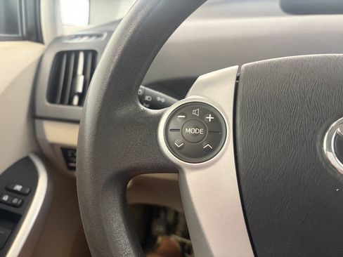 Used 2010 Toyota Prius Five FWD image 17