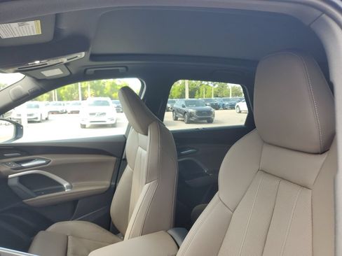 Certified 2025 Audi Q5 Premium Plus AWD/4WD image 23