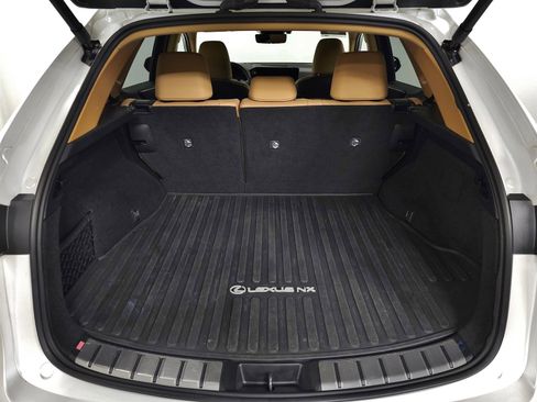 Used 2025 Lexus NX 350h AWD w/ Accessory Package (2T) image 7