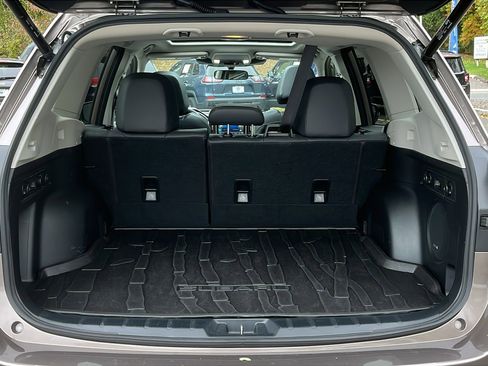 Certified 2024 Subaru Forester Limited image 25