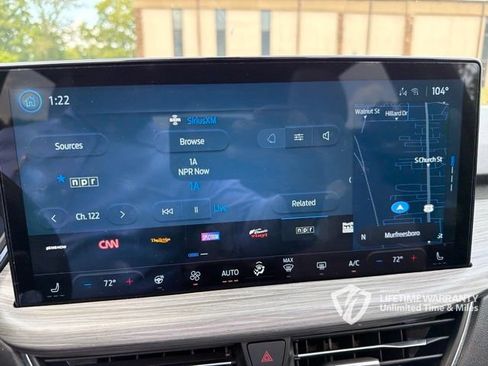 Used 2023 Ford Escape Platinum w/ Premium Technology Package AWD/4WD image 16