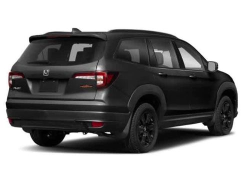 Used 2022 Honda Pilot TrailSport image 2