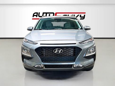 Used 2021 Hyundai Kona Limited w/ Cargo Package AWD/4WD image 2