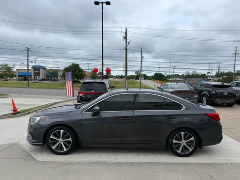 Used 2018 Subaru Legacy 2.5i Limited AWD/4WD image 7