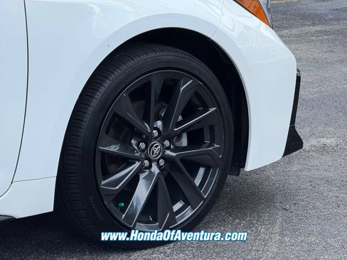 Used 2023 Toyota Corolla SE FWD image 6