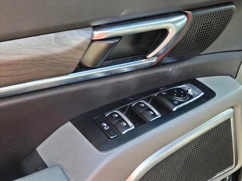 Used 2023 Kia Telluride EX X-Line AWD/4WD image 12