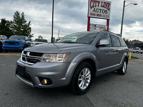 Used 2016 Dodge Journey SXT w/ Comfort/Convenience Group image 9