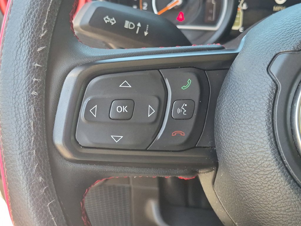 Used 2024 Jeep Gladiator Rubicon w/ Convenience Group AWD/4WD image 24
