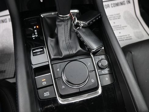 Used 2023 MAZDA MAZDA3 2.5 Turbo Sedan w/Premium Plus image 11