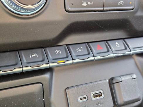 New 2026 GMC Sierra 1500 Pro w/ Pro Value Package image 15