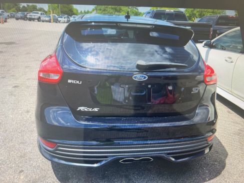 Used 2016 Ford Focus ST FWD image 15