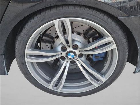 Used 2014 BMW M5 RWD image 4