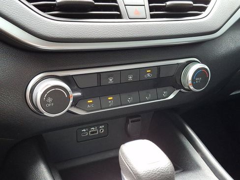 Certified 2022 Nissan Altima 2.5 SV FWD image 17