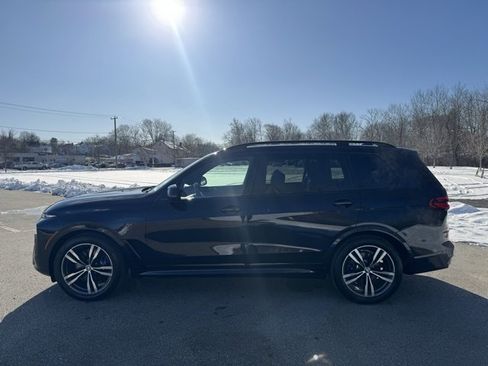 Used 2023 BMW X7 xDrive40i w/ M Sport Package image 13