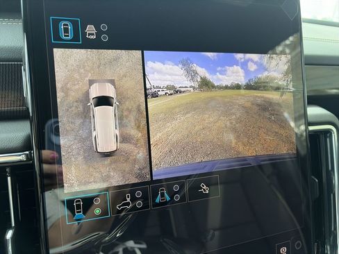 New 2026 GMC Yukon XL Elevation image 21