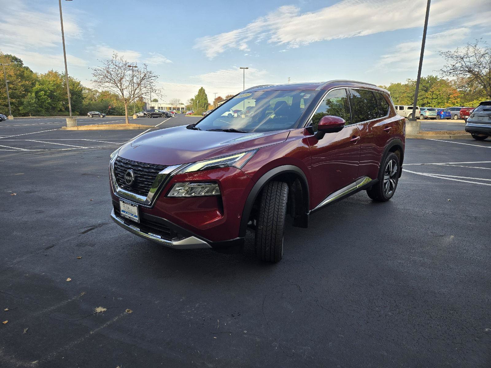 Used 2023 Nissan Rogue Platinum AWD/4WD image 4