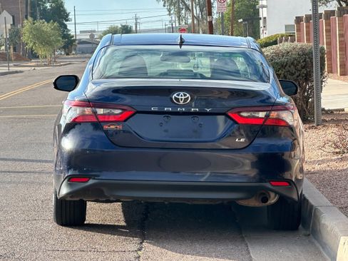 Used 2021 Toyota Camry LE w/ Carpet Mat Package (TMS) image 5