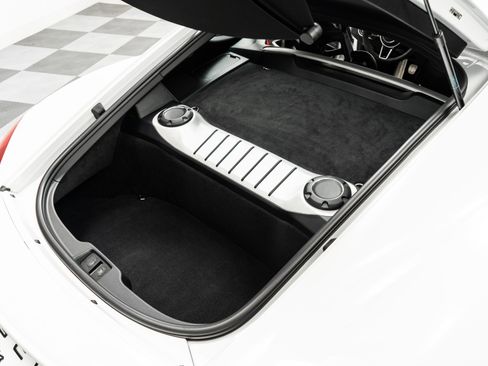 Used 2016 Porsche Cayman GT4 image 12