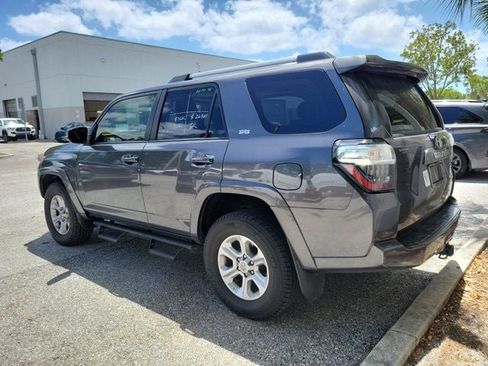 Used 2020 Toyota 4Runner SR5 Premium w/ Moonroof Package image 3