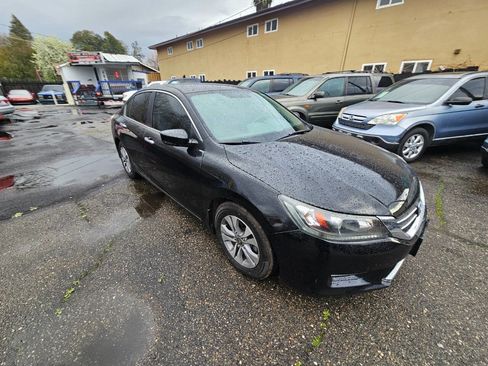 Used 2014 Honda Accord LX image 3