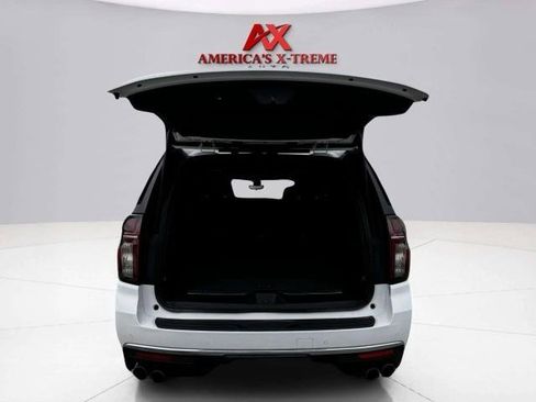 Used 2021 Chevrolet Suburban Premier w/ Premium Package RWD image 57