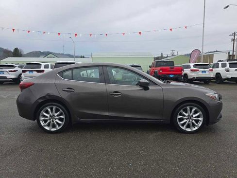 Used 2014 MAZDA MAZDA3 s Touring image 6