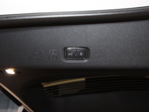 New 2026 Ford Expedition Tremor image 38