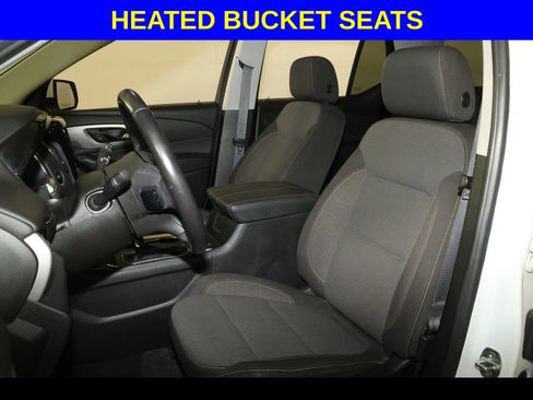 Used 2019 Chevrolet Traverse LT FWD image 3