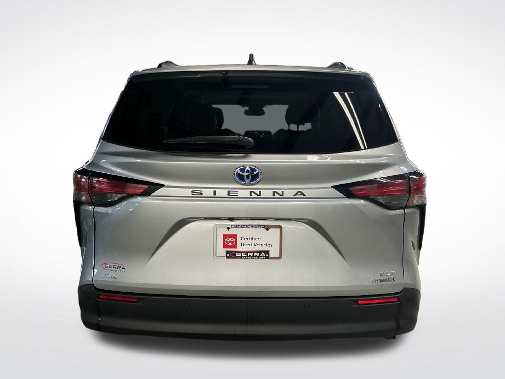 Certified 2021 Toyota Sienna XLE AWD/4WD image 4