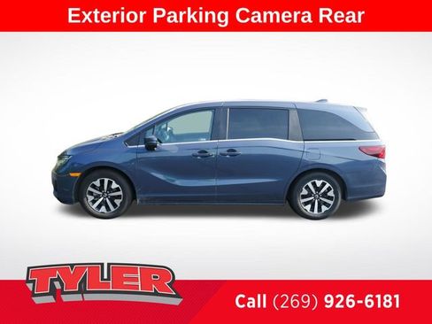 Used 2025 Honda Odyssey EX-L image 4