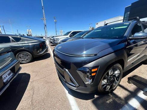 Used 2024 Hyundai Kona SEL FWD image 7