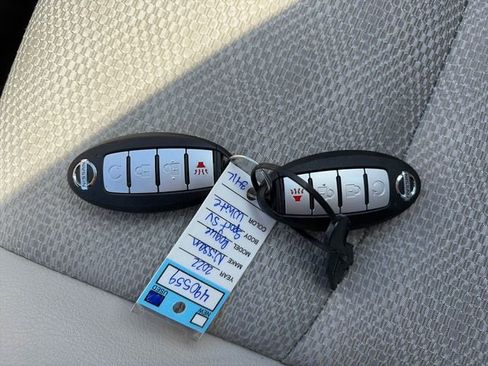 Used 2022 Nissan Rogue Sport SV w/ Technology Package image 48