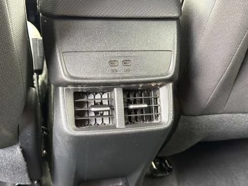Certified 2025 Chevrolet Equinox LT w/ Safety and Technology Package AWD/4WD image 27