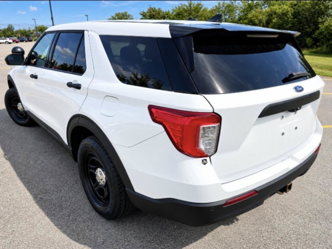 Used 2022 Ford Explorer 4WD Police Interceptor image 6