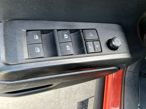 Used 2016 Toyota Tacoma TRD Sport w/ Towing Package image 15