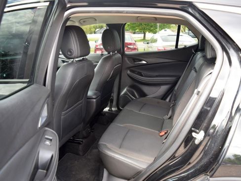 Used 2021 Buick Encore GX Select FWD image 36