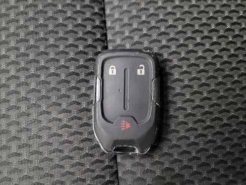 Used 2022 GMC Acadia SLE FWD image 32