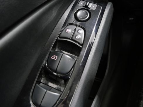 Used 2024 Nissan Altima 2.5 SR FWD image 13