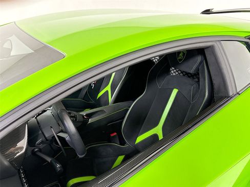 Used 2019 Lamborghini Aventador SVJ AWD/4WD image 14