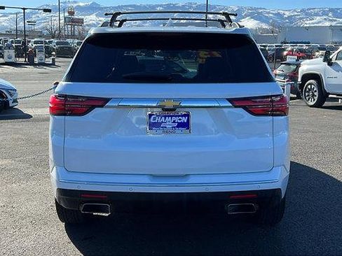 Used 2023 Chevrolet Traverse High Country image 6