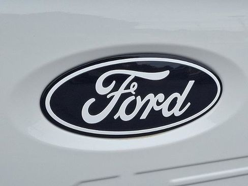 Certified 2024 Ford F150 Platinum w/ FX4 Off-Road Package image 29