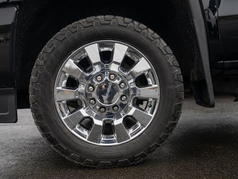 Used 2018 GMC Sierra 2500 Denali w/ Duramax Plus Package image 2