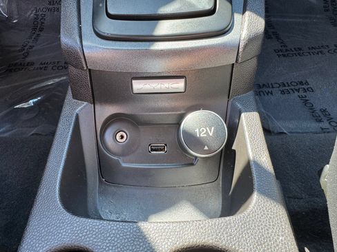 Used 2017 Ford Fiesta S FWD image 30