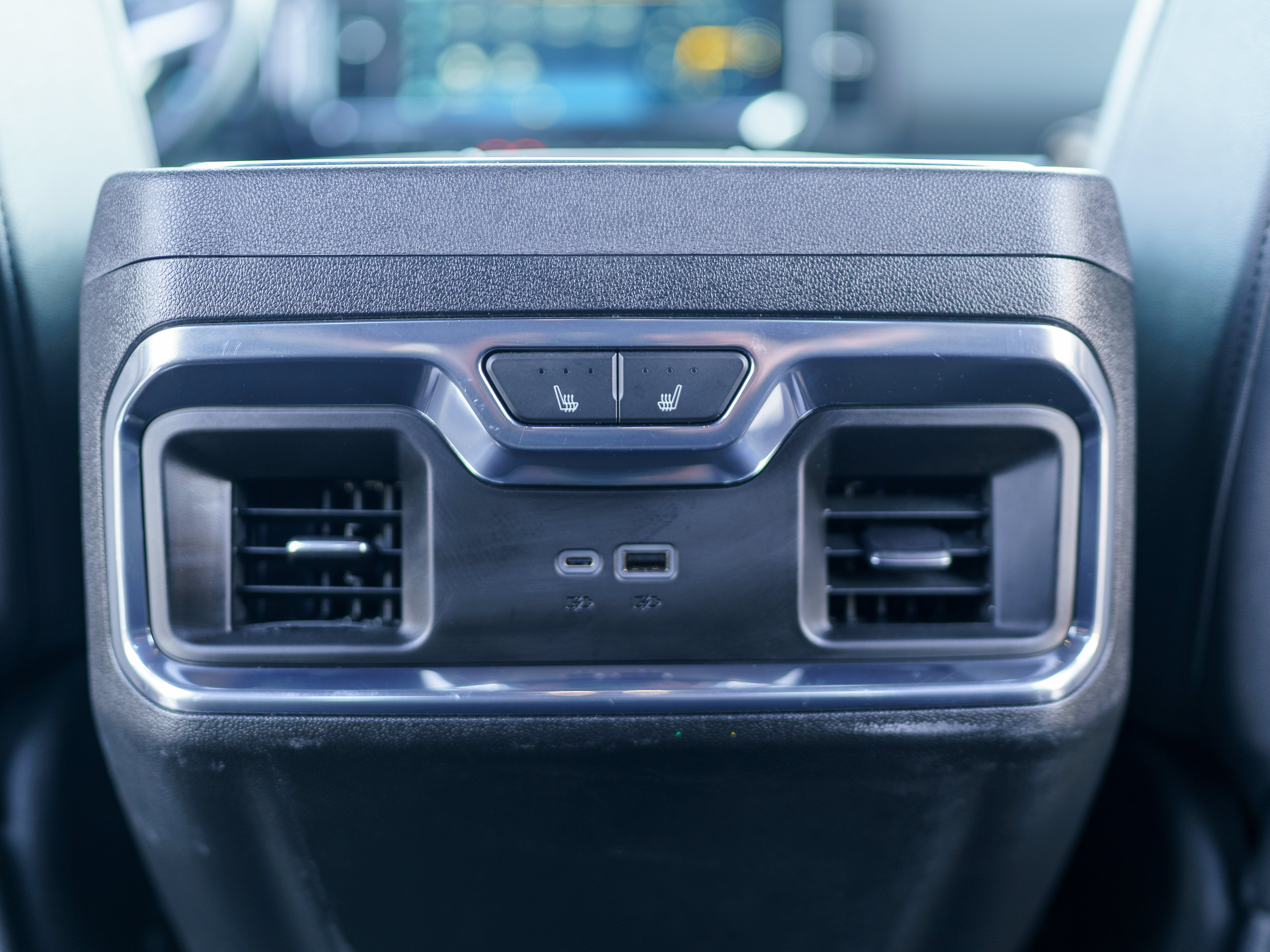 Used 2024 Chevrolet Silverado 3500 LTZ AWD/4WD image 14